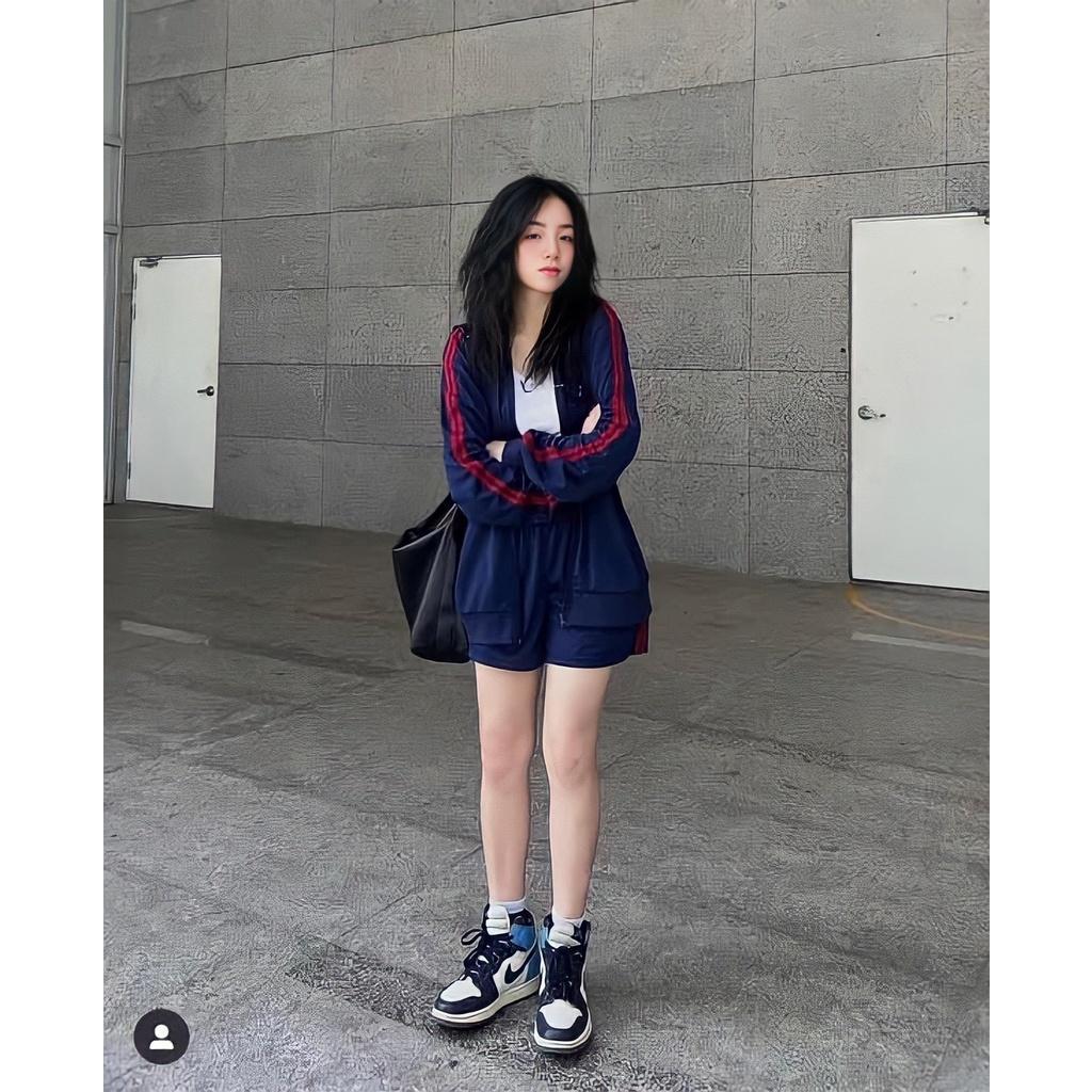 Áo Khoác Nỉ Nam Nữ Unisex Tay Phối Sọc Đỏ Màu Xanh Than