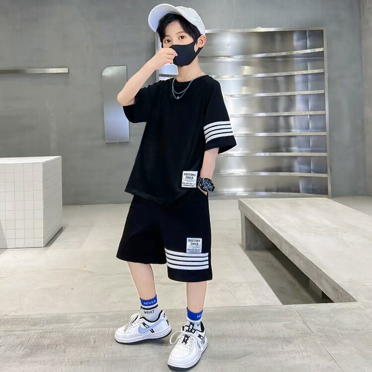 Bộ quần áo trẻ em mùa hè dành cho bé trai 18-45kg mẫu KẺ NGANG. Thiết kế mới, cá tính. HA14
