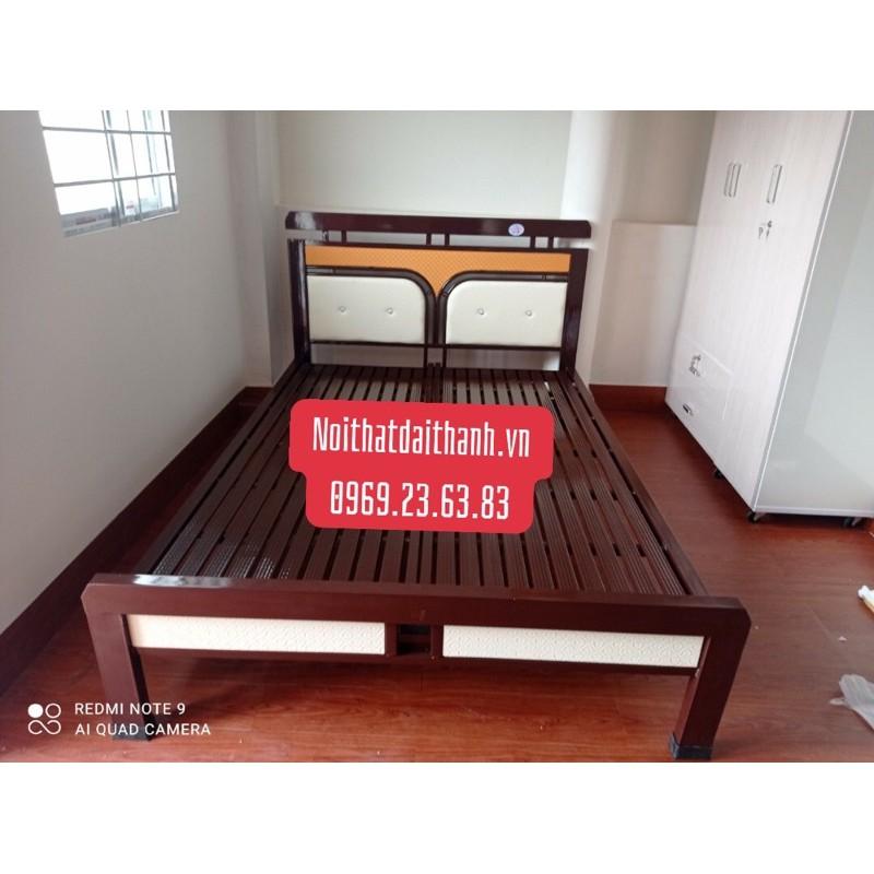 Giường sắt giả gỗ 1m4 Đại Thành