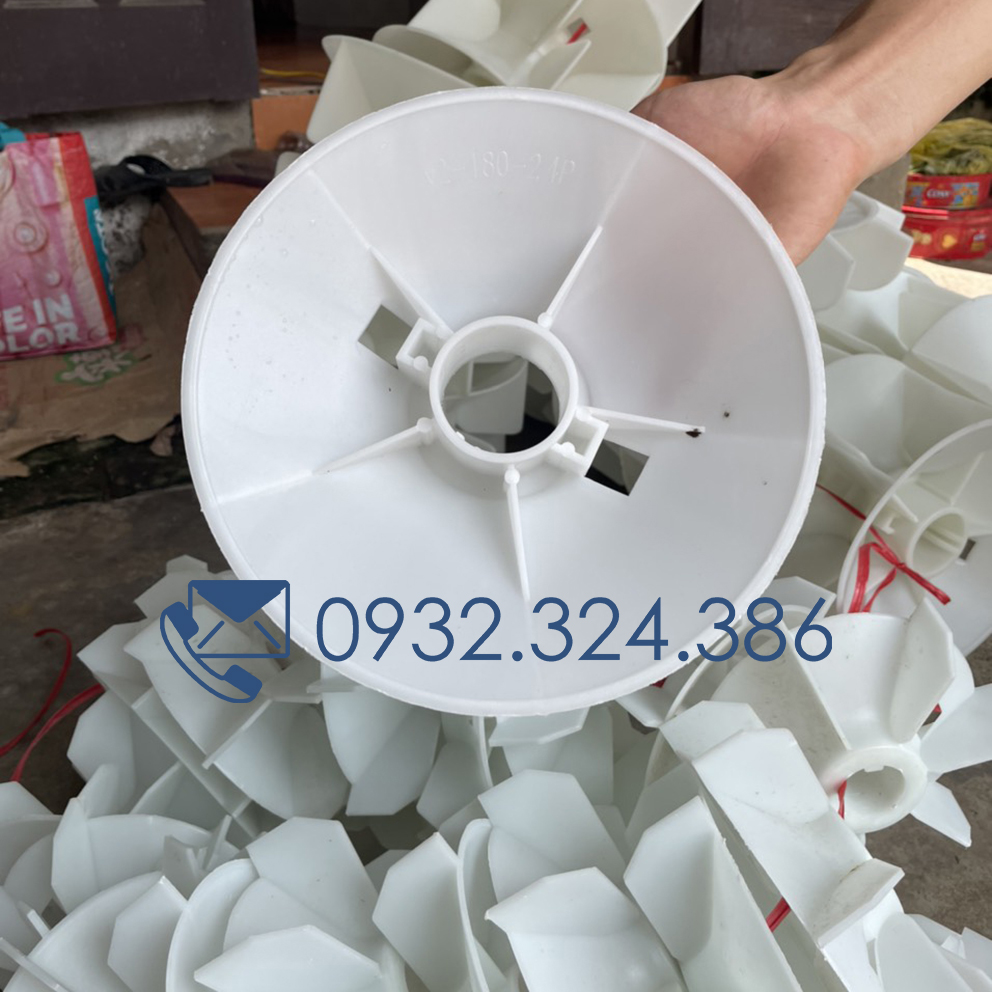 Cánh quạt làm mát đọng cơ Y2-180-2 đường kính lỗ trục 52mm,đường kính ngoài 240mm