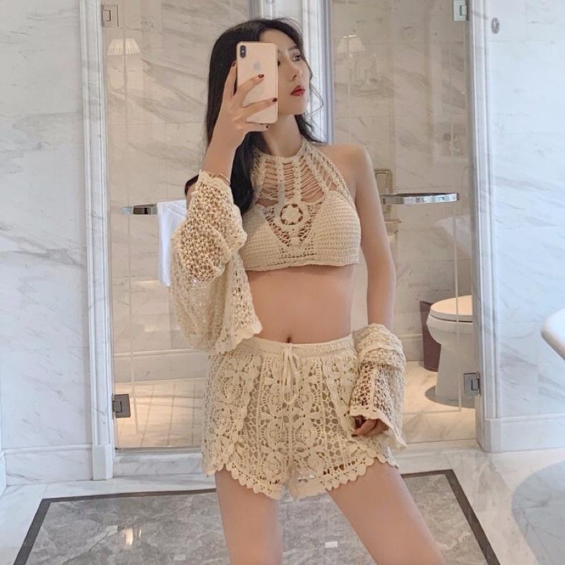 50- Bộ bikini ren 3 món️Set ren đi biển áo bra yếm- quần sóc ren xẻ vạt-choàng hạt