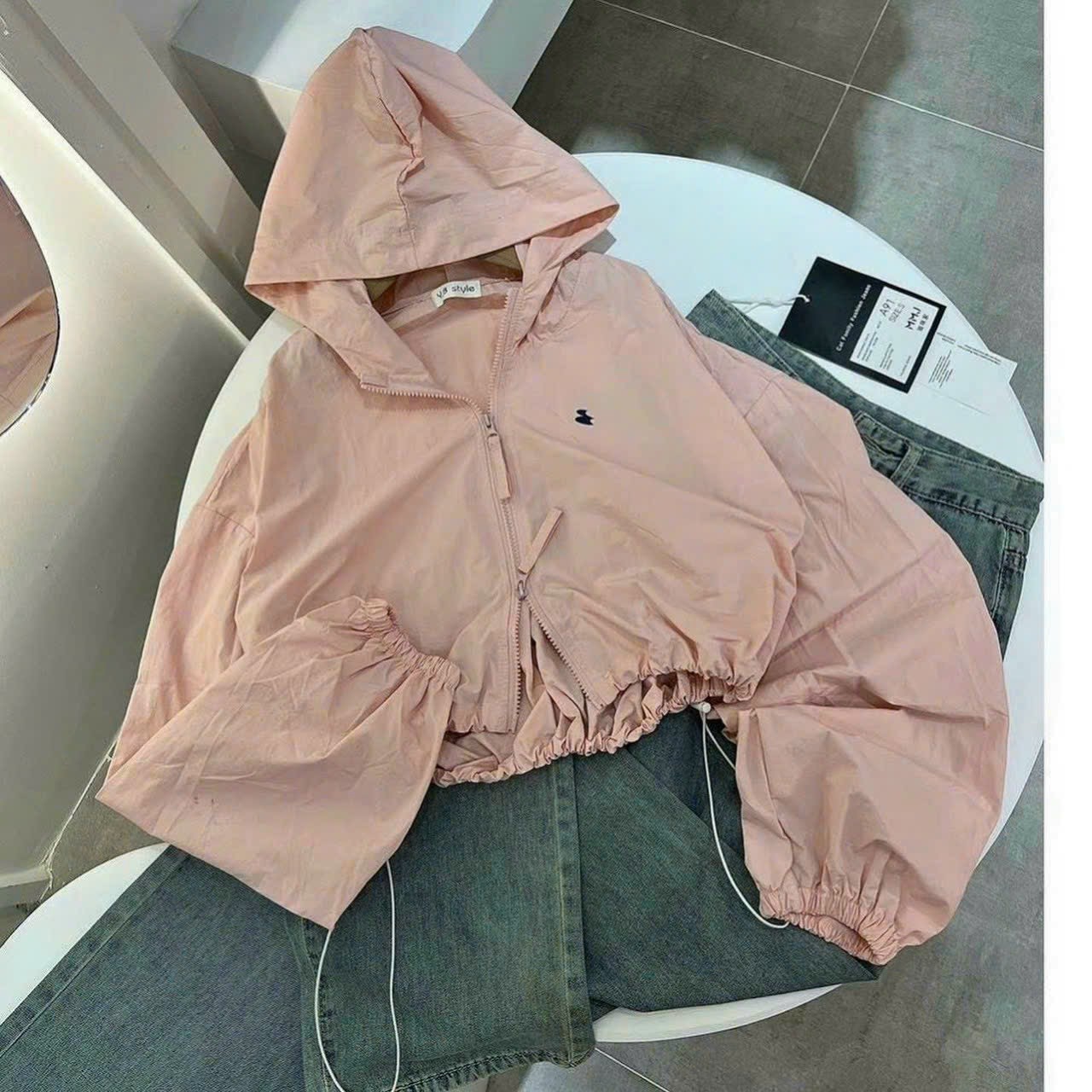Áo khoác dù THÊU LOGO Nam Nữ form lửng unisex dù trượt nước 1 lớp ulzzang Siêu chất