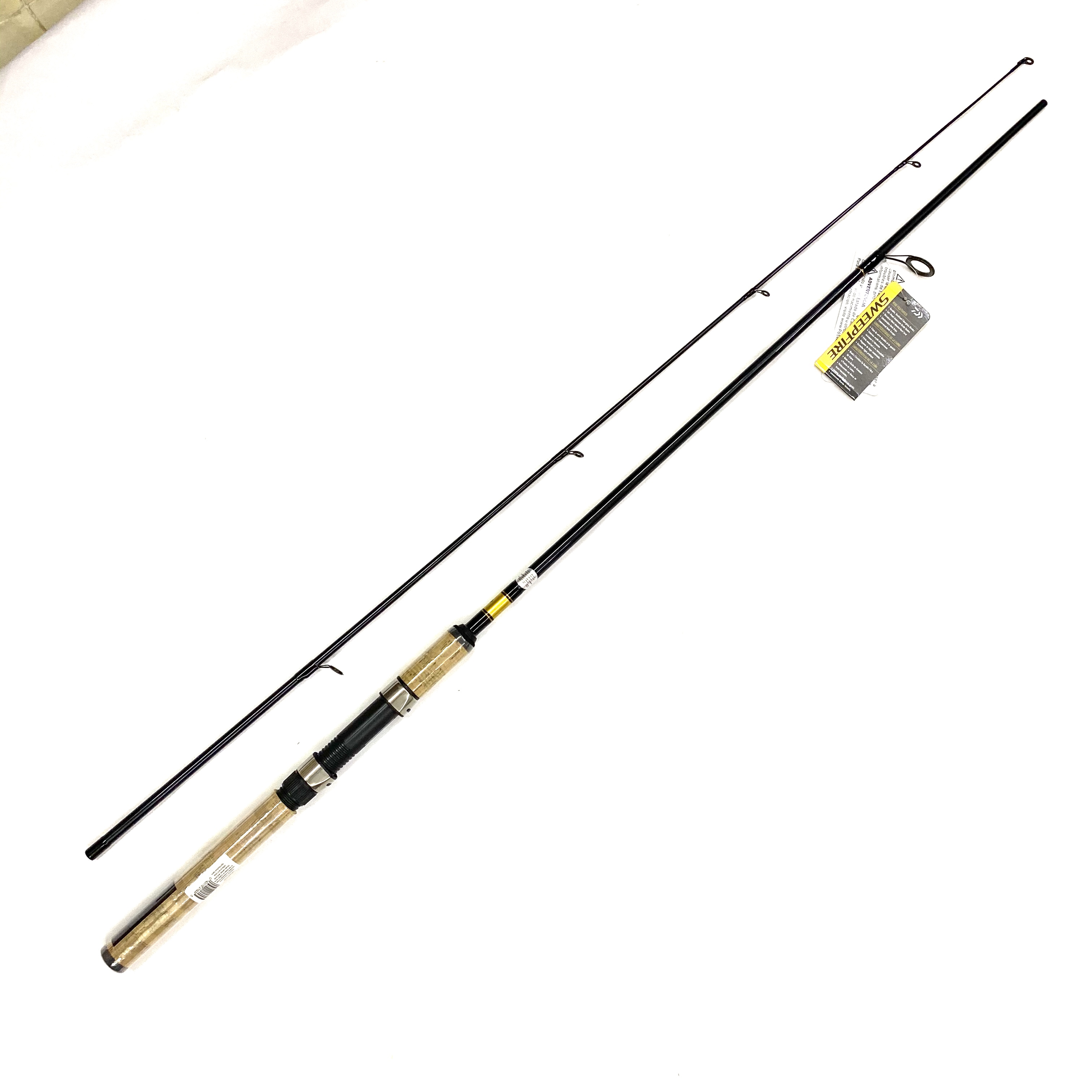 Cần câu cá Daiwa Sweepfire 1m98 cần lure máy đứng 662MFS