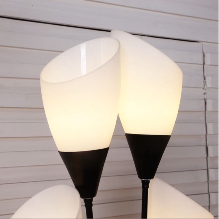 Đèn sàn kiểu dáng hiện đại trang trí nội thất cao cấp - kèm bóng LED chuyên dụng.