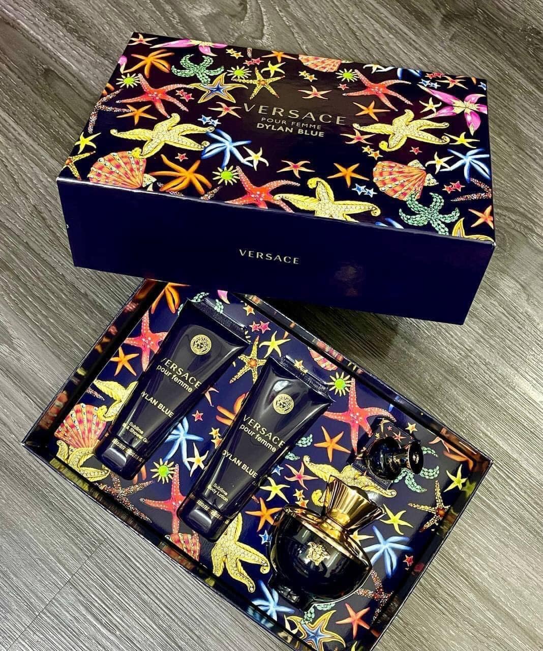 Bộ Nước Hoa Nữ Versace Dylan Blue Pour Femme Gift Set