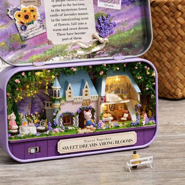 Mô hình nhà DIY Doll House Box Theatre Q010 - Q012