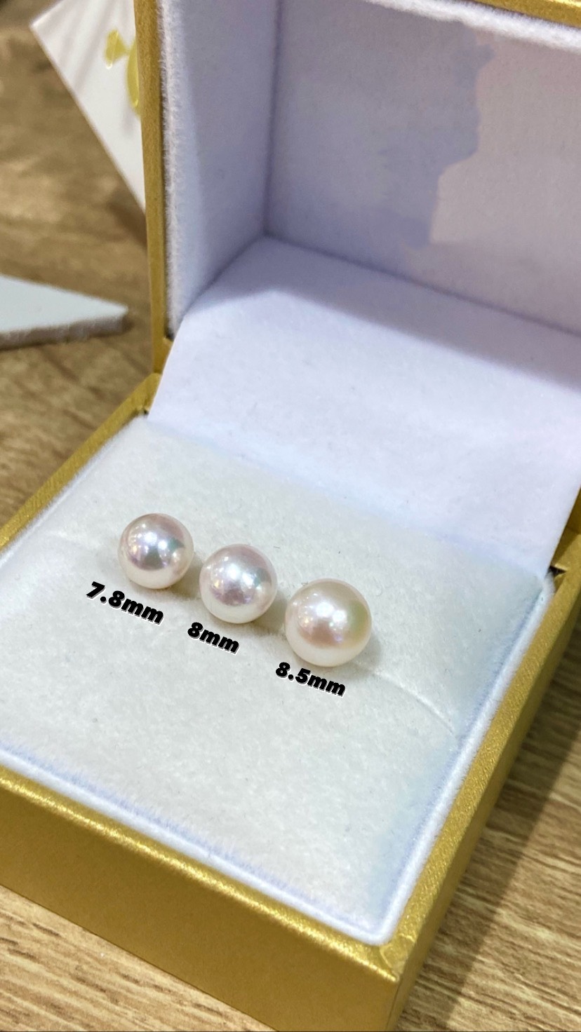 Bông Tai Đính Ngọc Trai Nước Mặn Akoya, Chuôi Vàng Ý 18K - MOON Jewelry