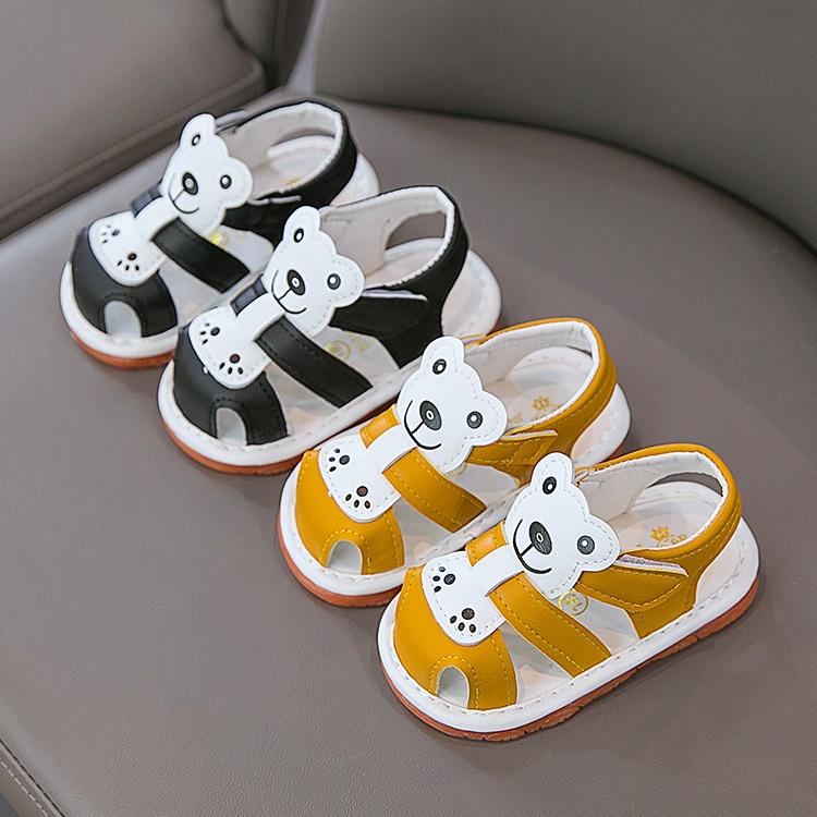 Sandal Tập Đi Cho Bé Trai Bé Gái Phát Tiếng Kêu Đế Mềm Chống Trơn Trượt Phong Cách Hàn Quốc D51