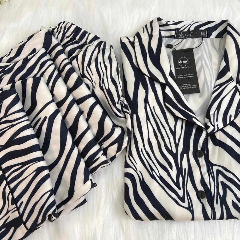 Bộ đồ Pyjama, đồ mặc nhà nữ VILADY - B107 kiểu tay ngắn quần dài họa tiết VẰN thanh lịch chất liệu lụa Pháp cao cấp