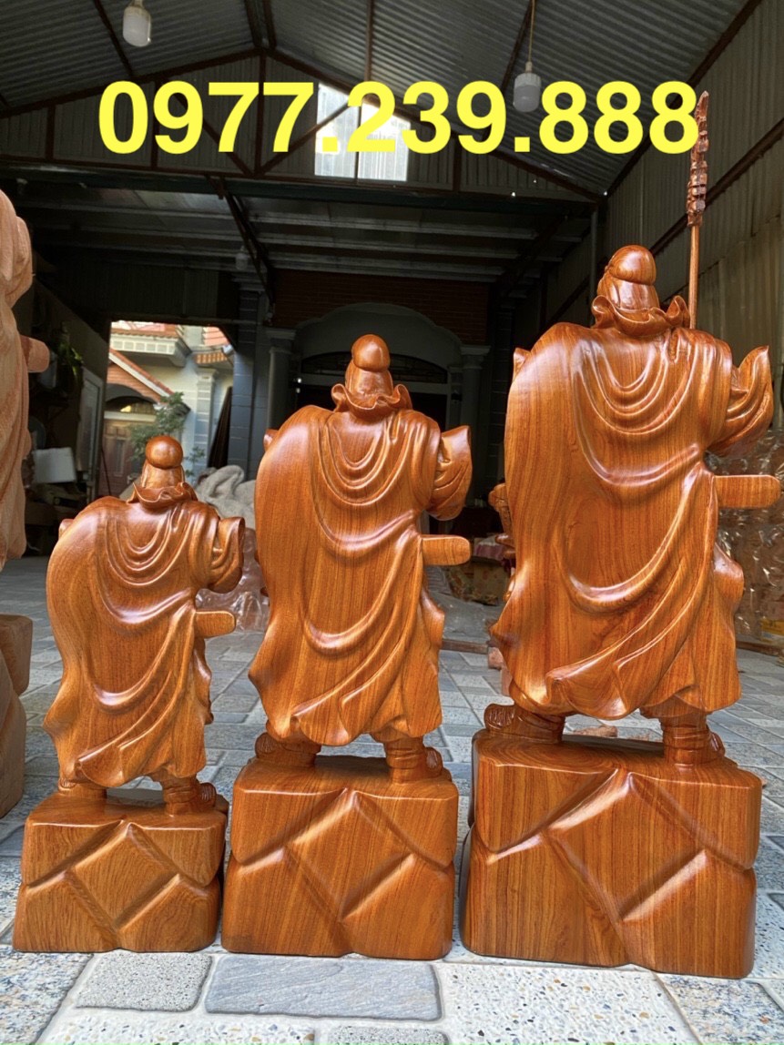 Tượng quan công gỗ hương 50cm
