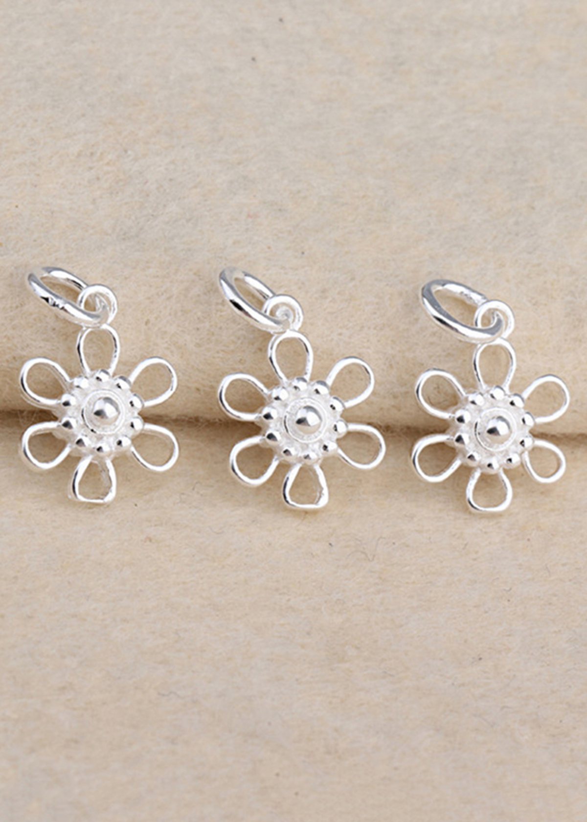 Combo 5 cái charm bạc hình hoa sáu cánh mặt treo - Ngọc Quý Gemstones