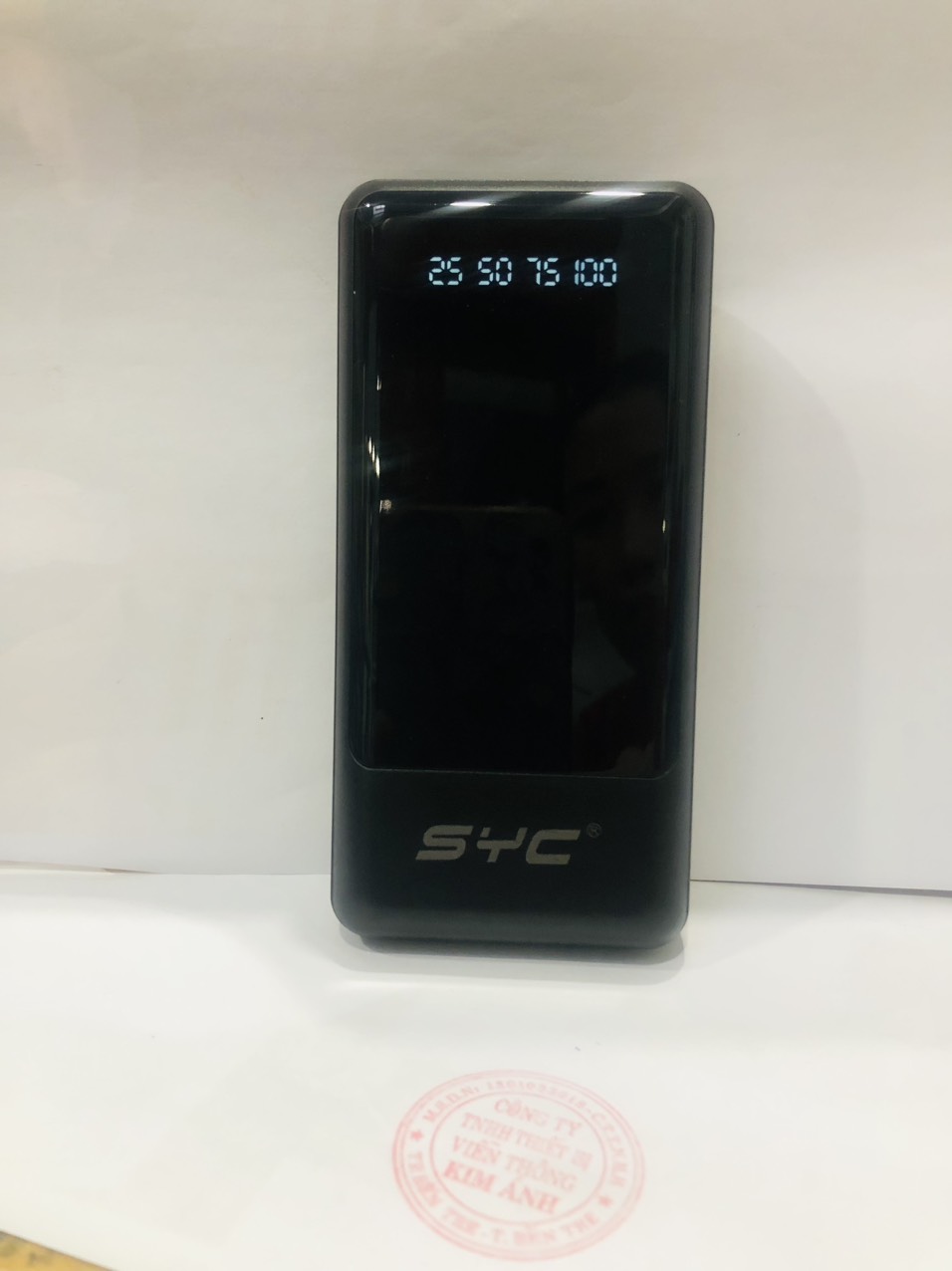 Pin sạc dự phòng hàng chính hãng SYC S140, dung lượng 20000mAh có màn hình hiển thị pin, kèm 4 cáp sạc tiện lợi khi di chuyển