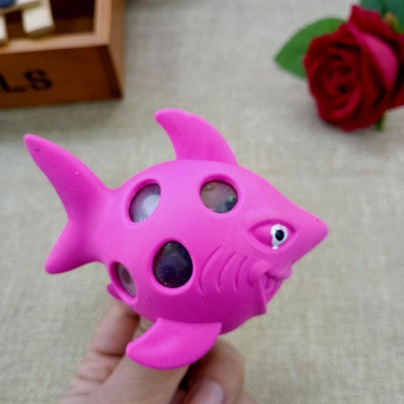 Cá mập squishy bóp ra hạt nở đồ chơi giải trí xả stress đàn hồi mềm mịn