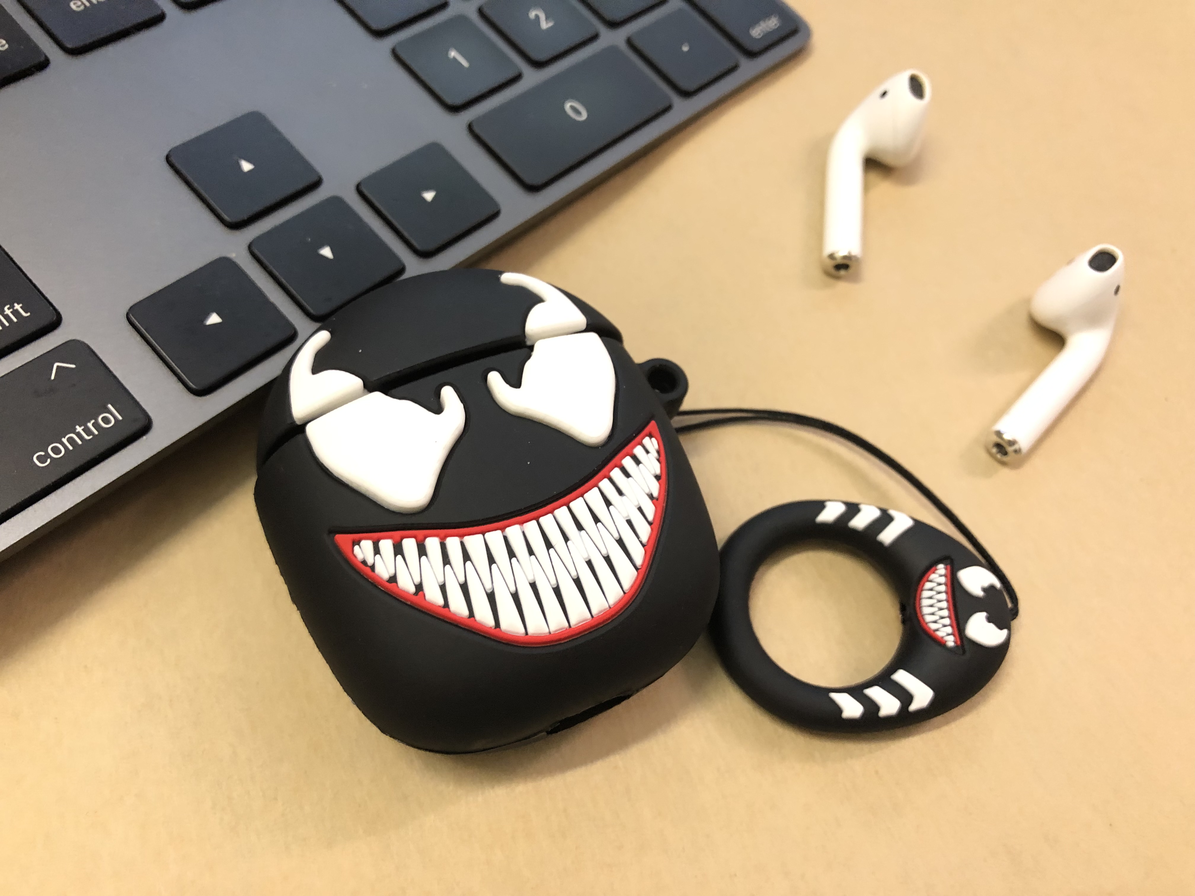 AIRPODS CASE BAO CASE SILICON VỎ ỐP SILICON BẢO VỆ CHO TAI NGHE AIRPODS 1, AIRPODS 2, AIRPODS PRO HÌNH VENOM