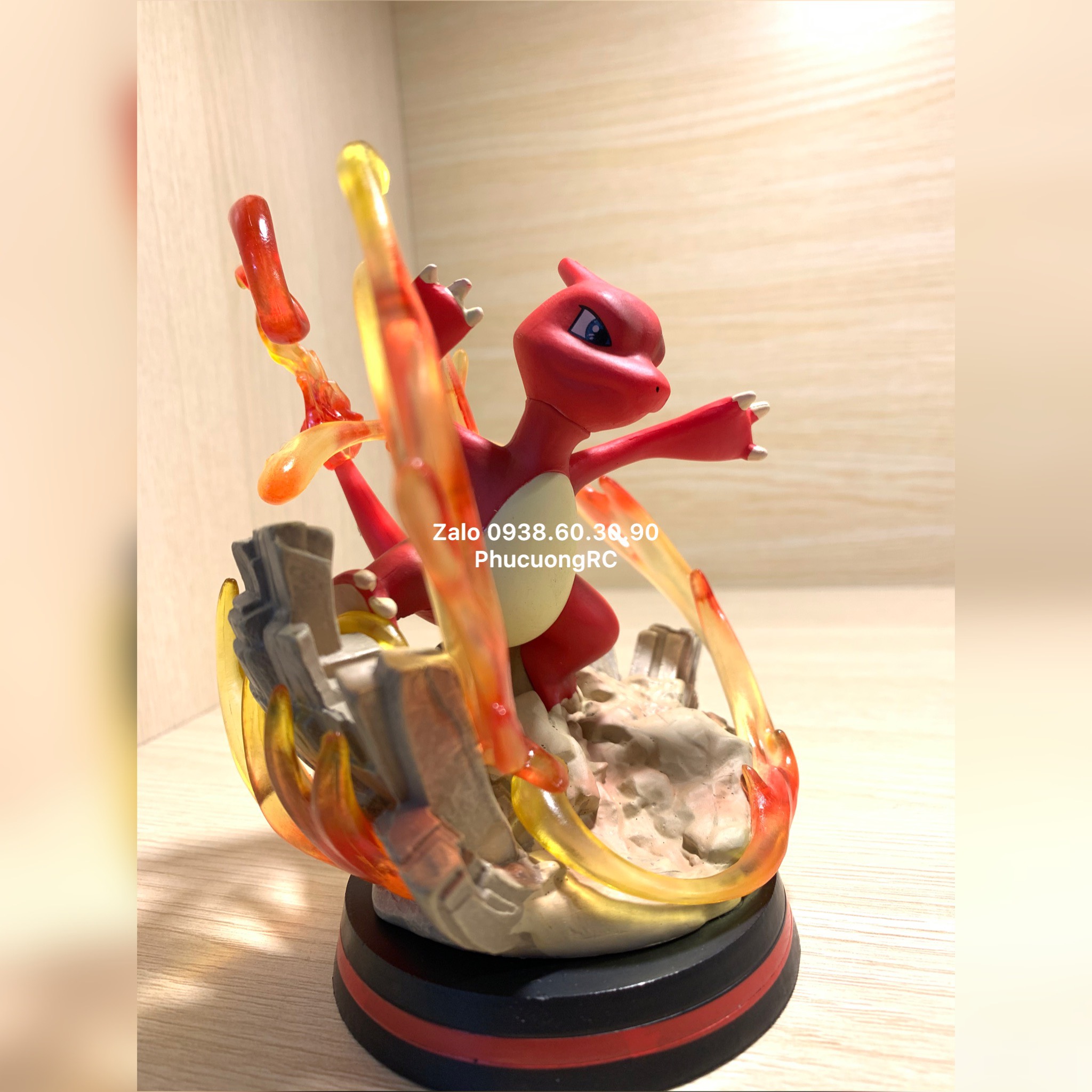 Mô hình Pokemon - Khủng long lửa hiệu ứng lửa cấp 2