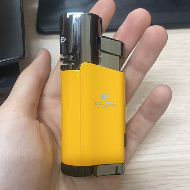 Hột Qụet Bật Lửa COB-159 Khò 1 Tia Mạnh Mẽ Kèm Đục Tiện Lợi, Ô Quan Sát Dung Lượng Gas