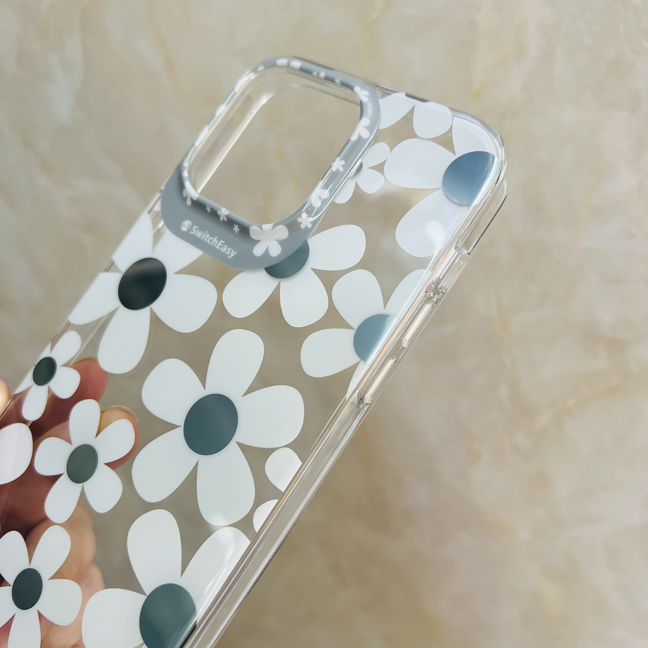 Ốp lưng Switcheasy Fleur dành cho iPhone 14 Pro Max - hàng chính hãng