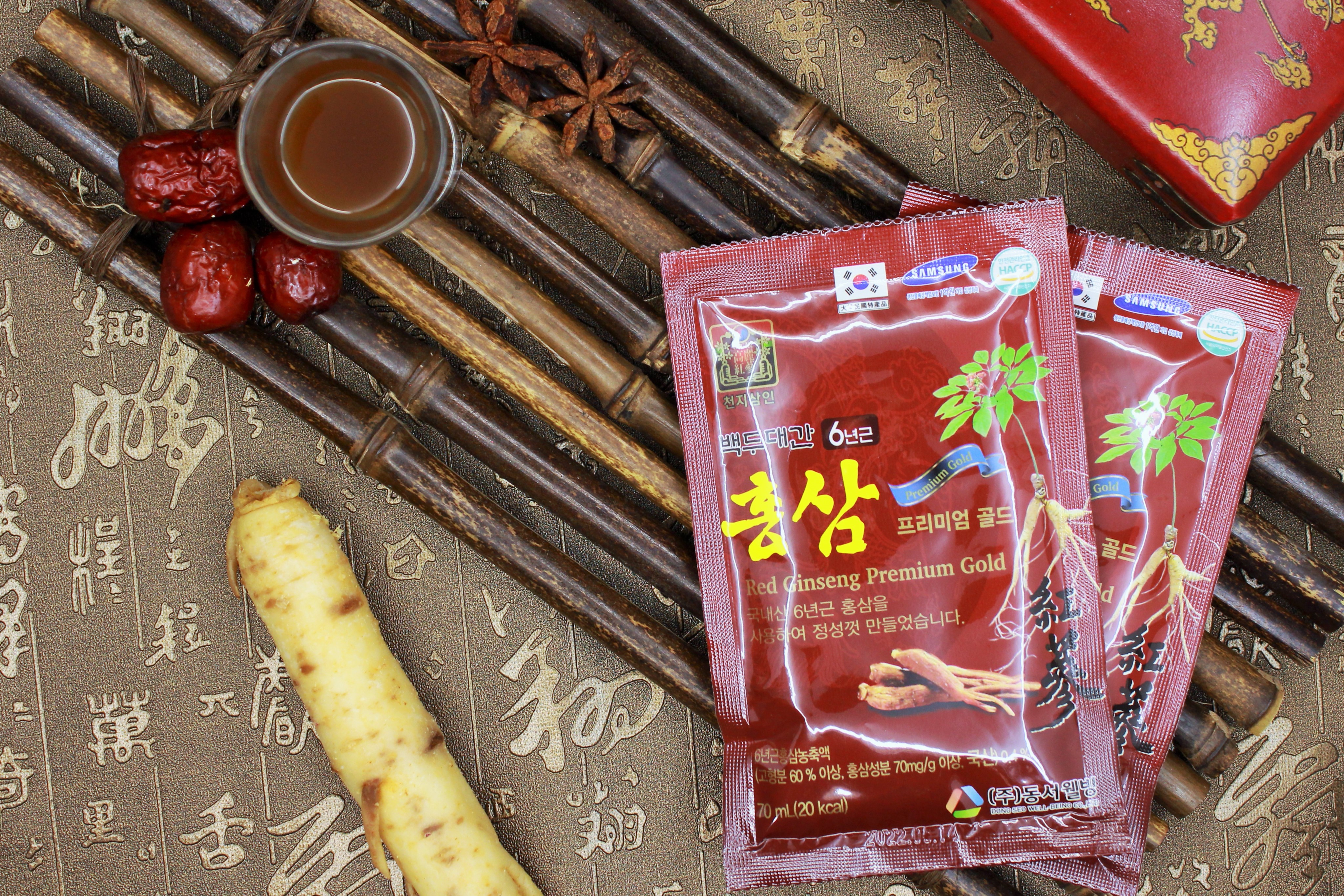 Nước Hồng Sâm Vàng Cao Cấp 6 Năm Tuổi  - Thùng 6 hộp, Hộp 5 gói – Sản phẩm bổ dưỡng tự nhiên, tăng cường hệ miễn dịch cho cơ thể khỏe mạnh