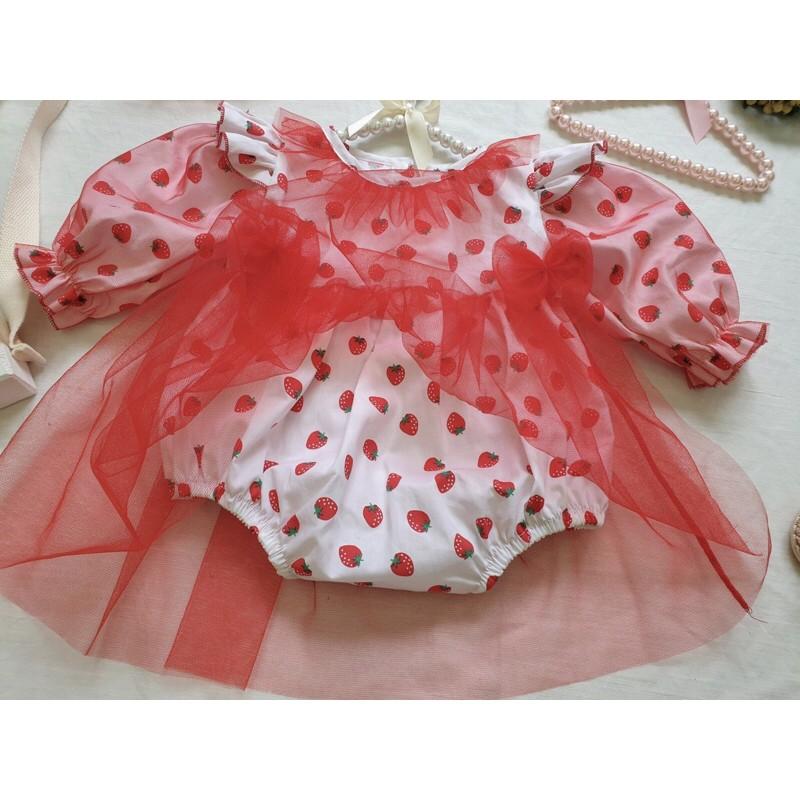 Body váy dâu đỏ kèm nón cho bé gái 4 - 12kg