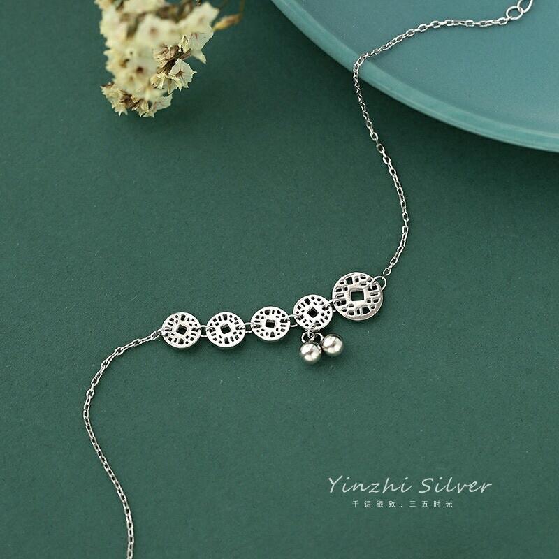 Lắc chân bạc charm tròn