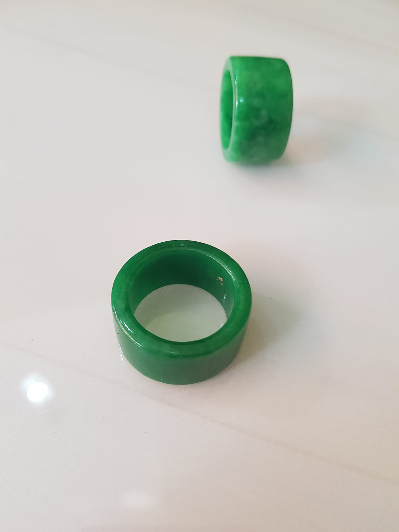 Nhẫn Càn Long Nam Xanh Ngọc Đẹp Ni 21mm x bản cao 13mm/15mm Chất liệu Đá Cẩm Thạch Tự nhiên màu Xanh Hy Vọng Bóng Tươi quá đẹp chuẩn Hợp Nam mệnh Mộc Mệnh Hỏa đeo Ni21mm lọt lòng ngón giữa ngón cái ạ