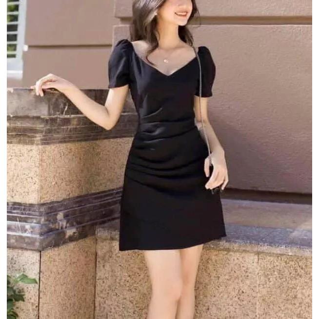 Váy nữ duyên dáng
