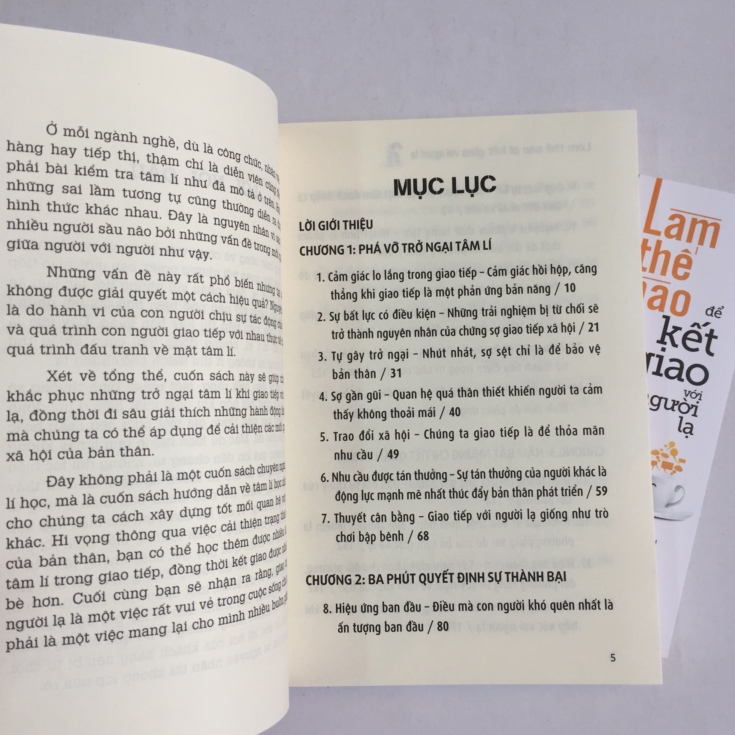 Combo: Làm Thế Nào Để Kết Bạn Với Người Lạ + Nói Chuyện Thú Vị Như Người Nhật