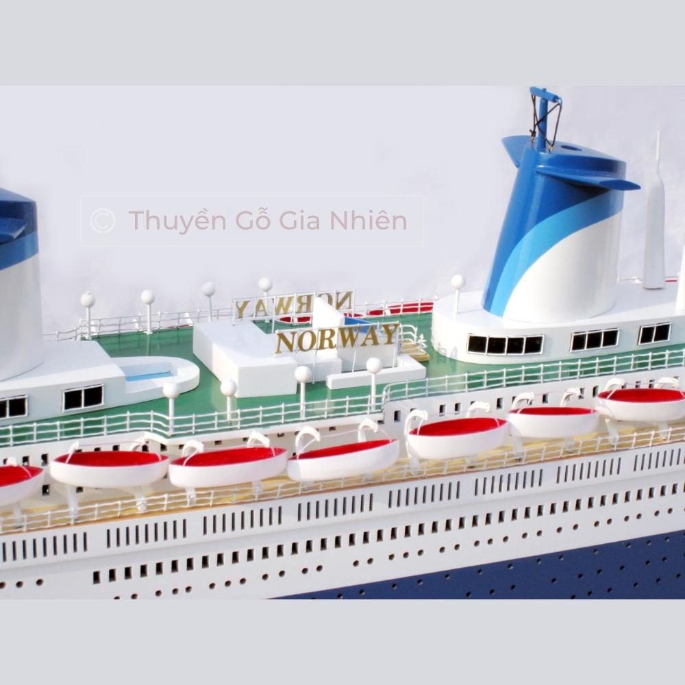 Mô Hình Thuyền Gỗ Trang Trí Phong Thủy Dạng Thuyền Du Lịch SS NORWAY Chính Hãng, Hàng Xuất Khẩu Chất Lượng Cao