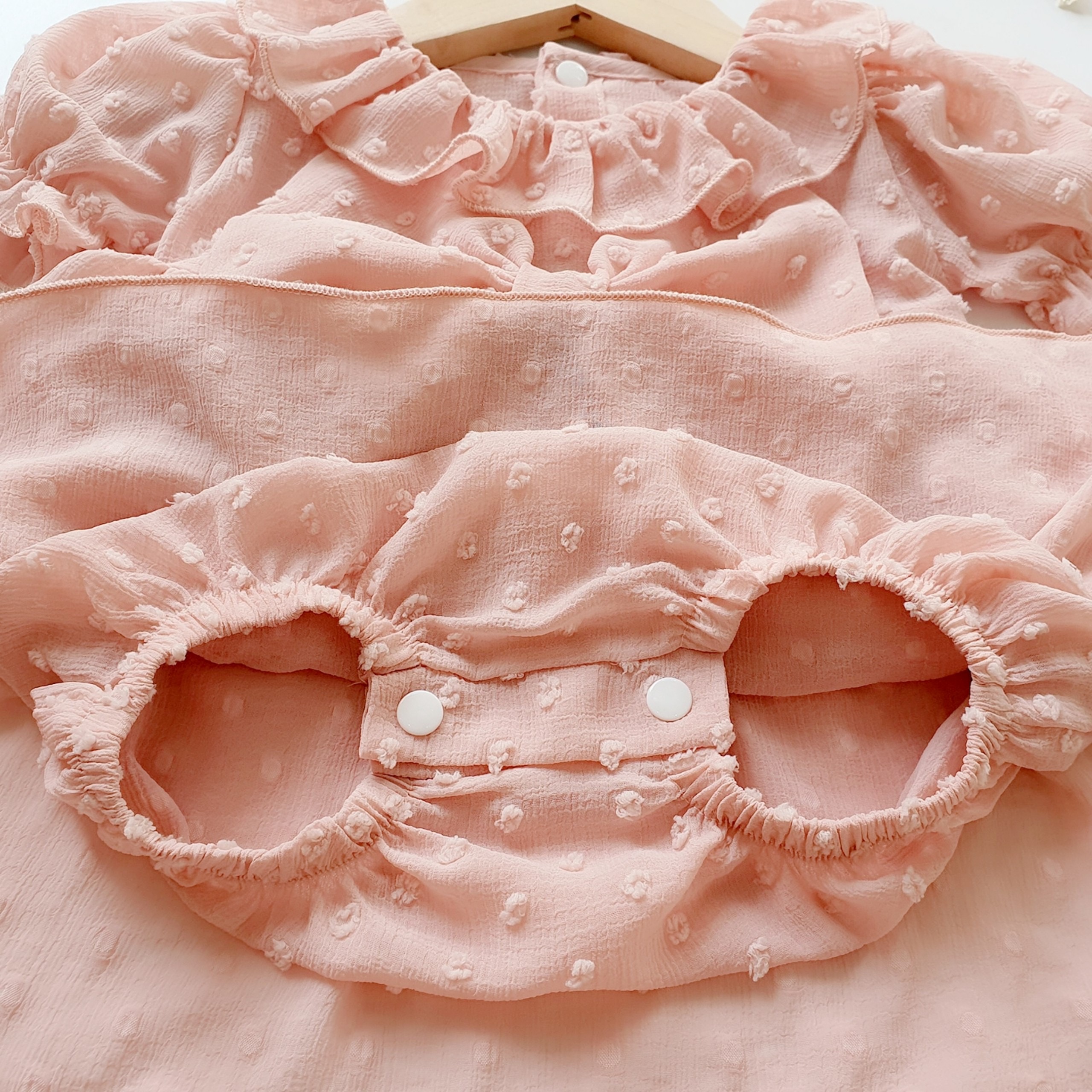 Body Váy Tơ Nổi Màu Hồng Pastel Bé Gái 3 Đến 12kg, Áo Liền Quần Bé Gái