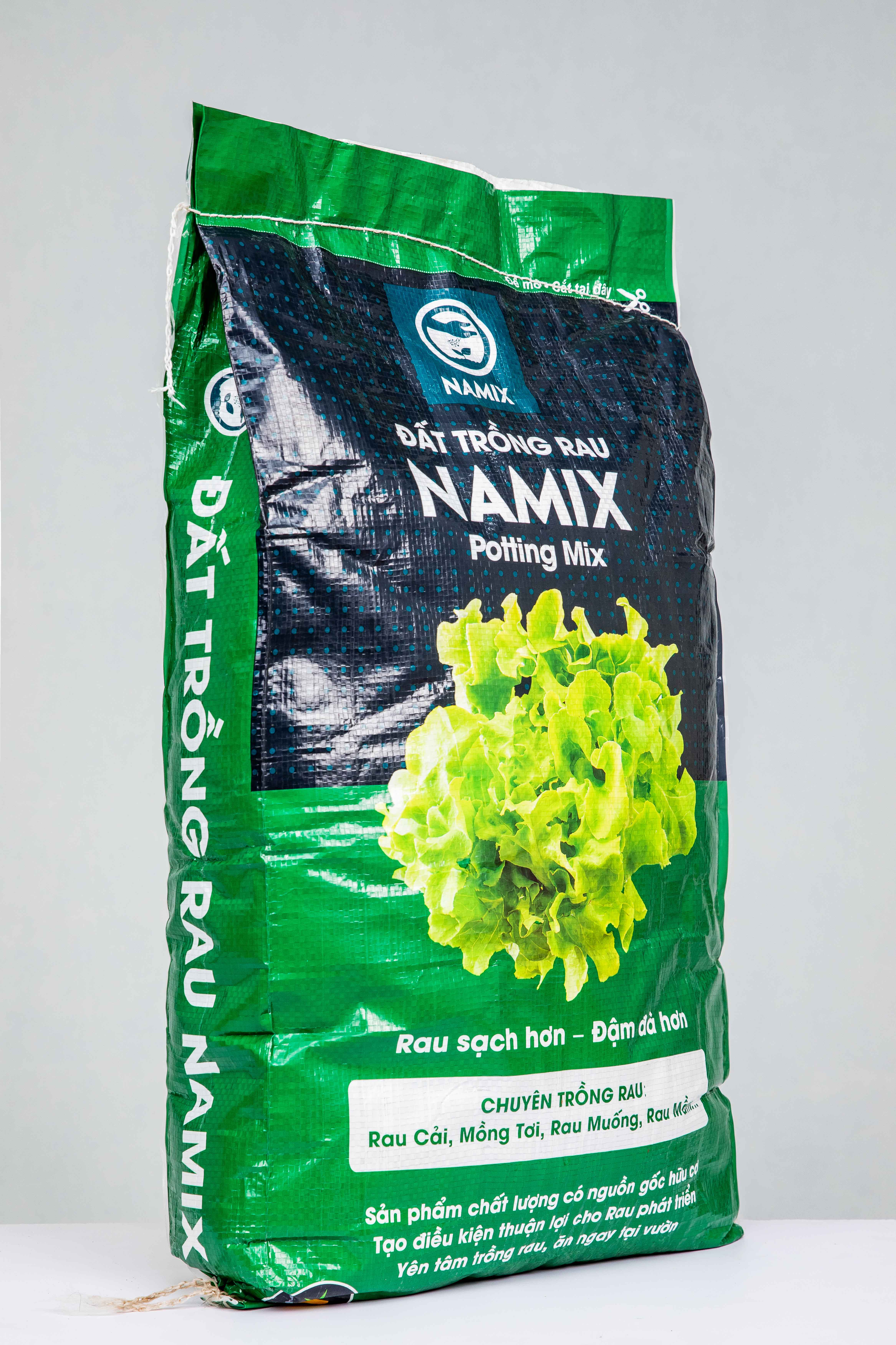 Đất trồng Rau Namix (Vegetables Potting Mix) 20dm3 (Lít)