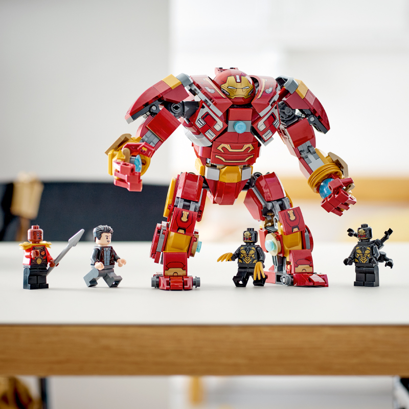 Đồ Chơi LEGO Superheores Chiến Giáp Hulk Buster 76247 (385 chi tiết)