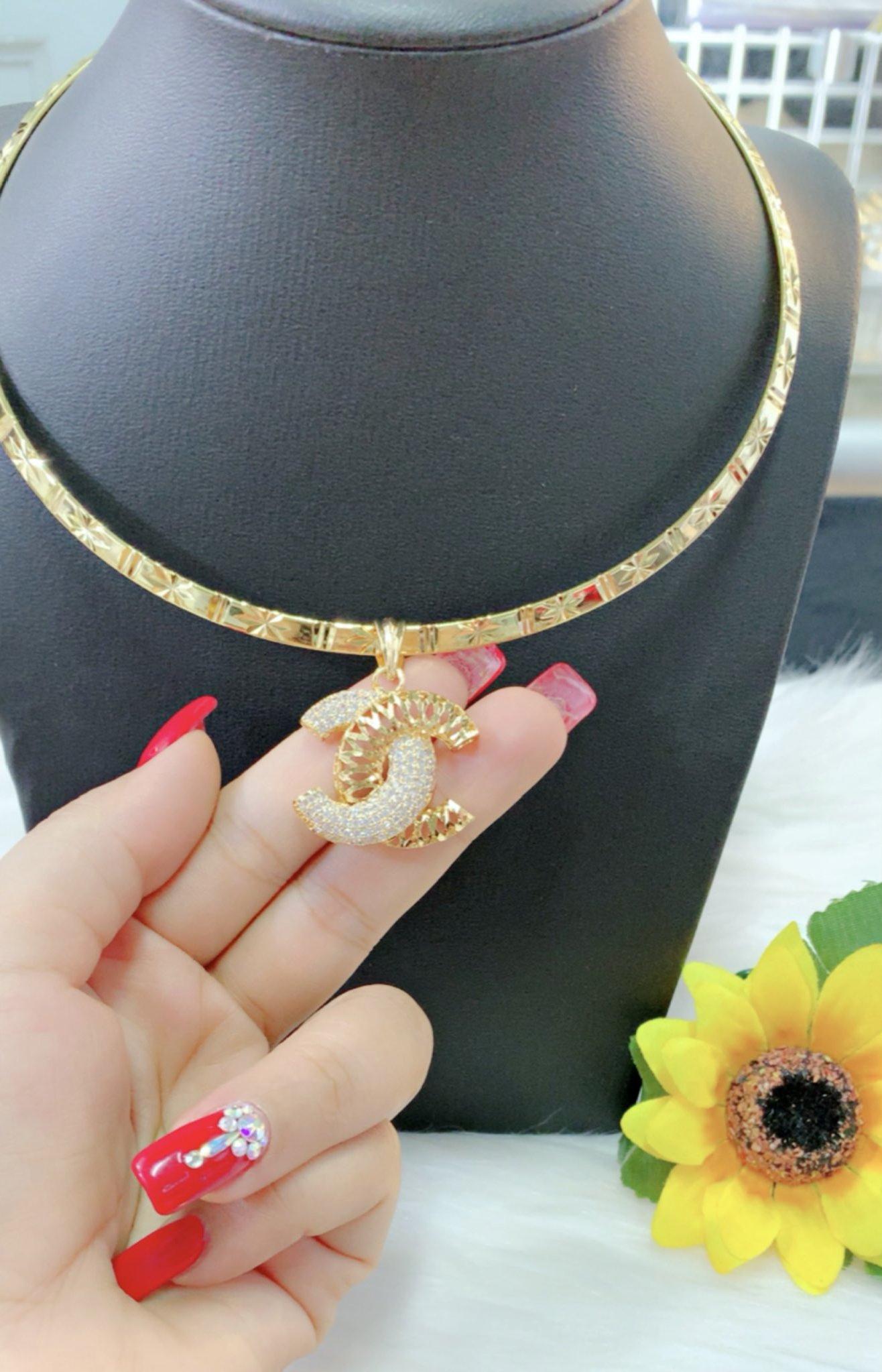 Kiềng cổ nữ đính xoàn mạ vàng 18k EKPM29AD