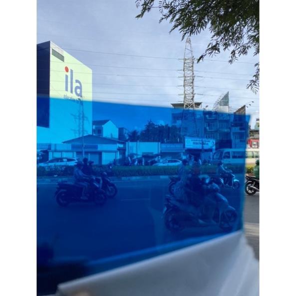 Tấm nhựa phẳng POLY màu TRẮNG TRONG /màu XANH lấy ánh sáng ,che nắng che mưa