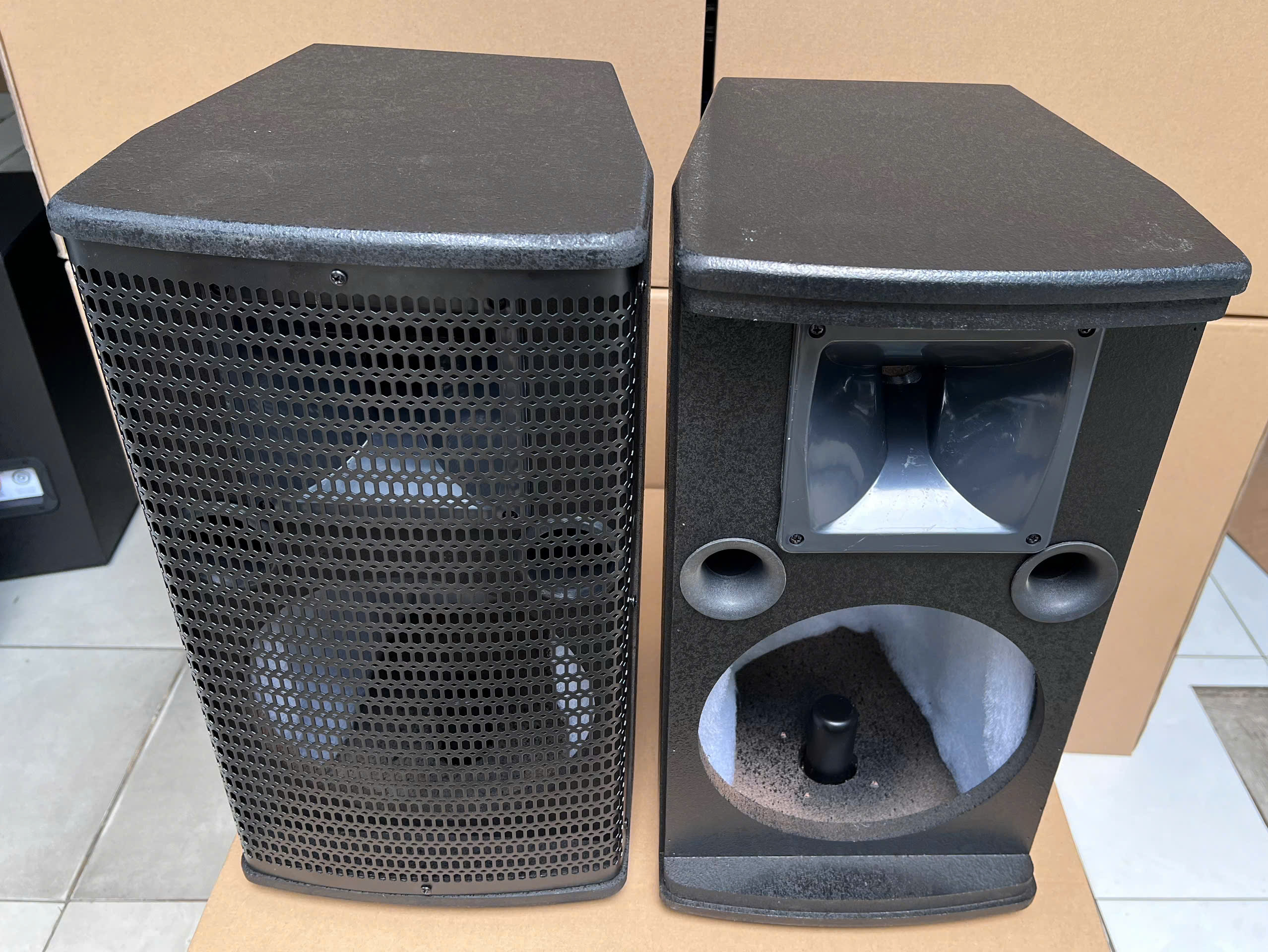 VỎ THÙNG LOA ĐỨNG 25 THÙNG SƠN 1 BASS 25 VÀ 1 CHÉP KÈN (GIÁ 1 CẶP) hàng chính hãng