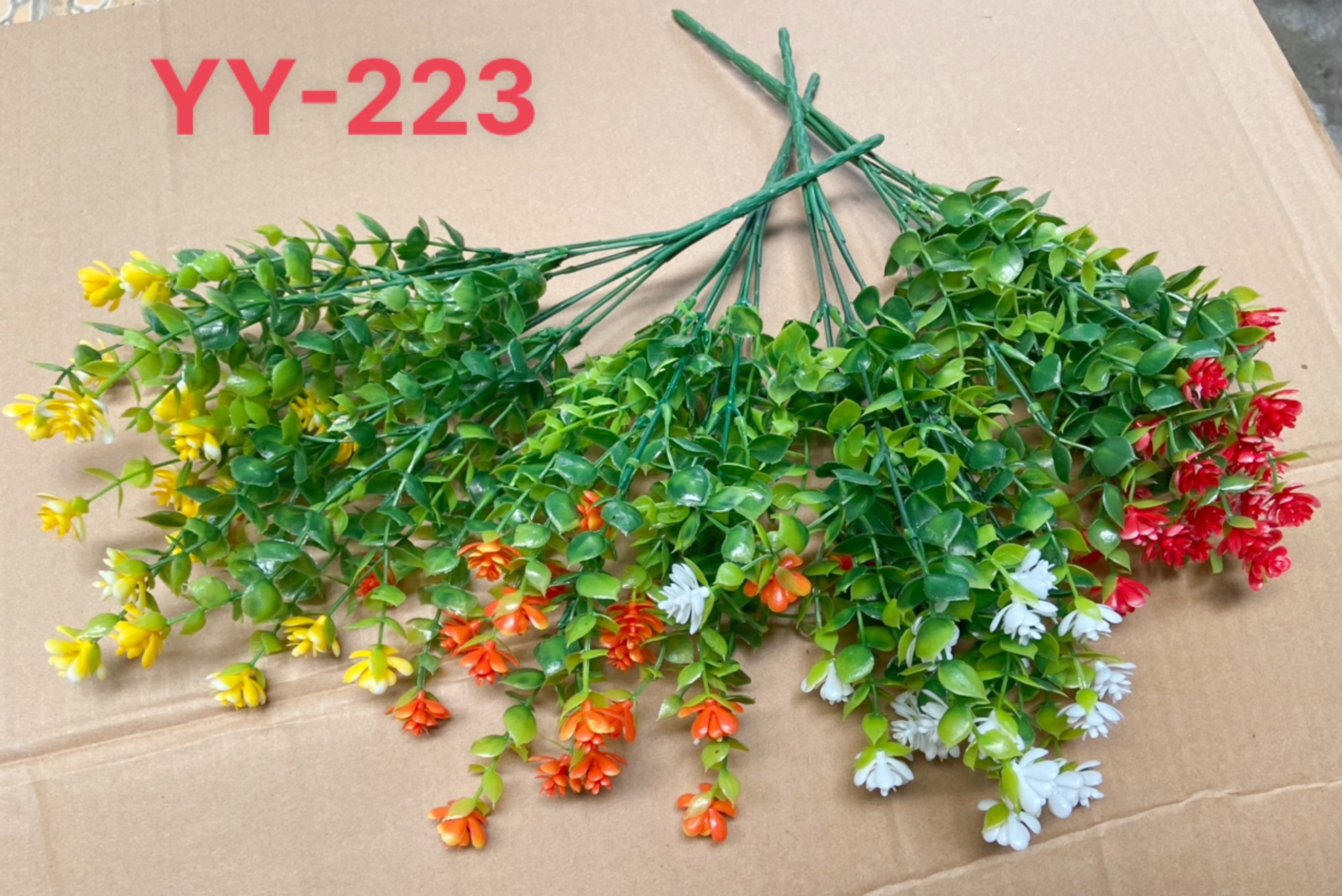 Cành hoa nhựa nhiều màu, cành lá táo có hoa trang trí bàn học, bàn làm việc, ban công - YY-223