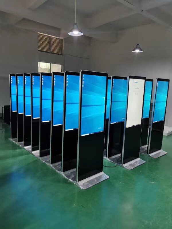 màn hình lcd quảng cáo chân đứng 55 inch