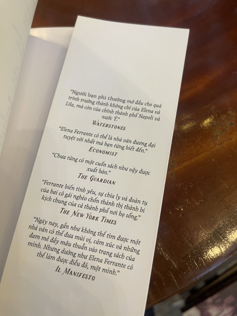 NGƯỜI BẠN PHI THƯỜNG -