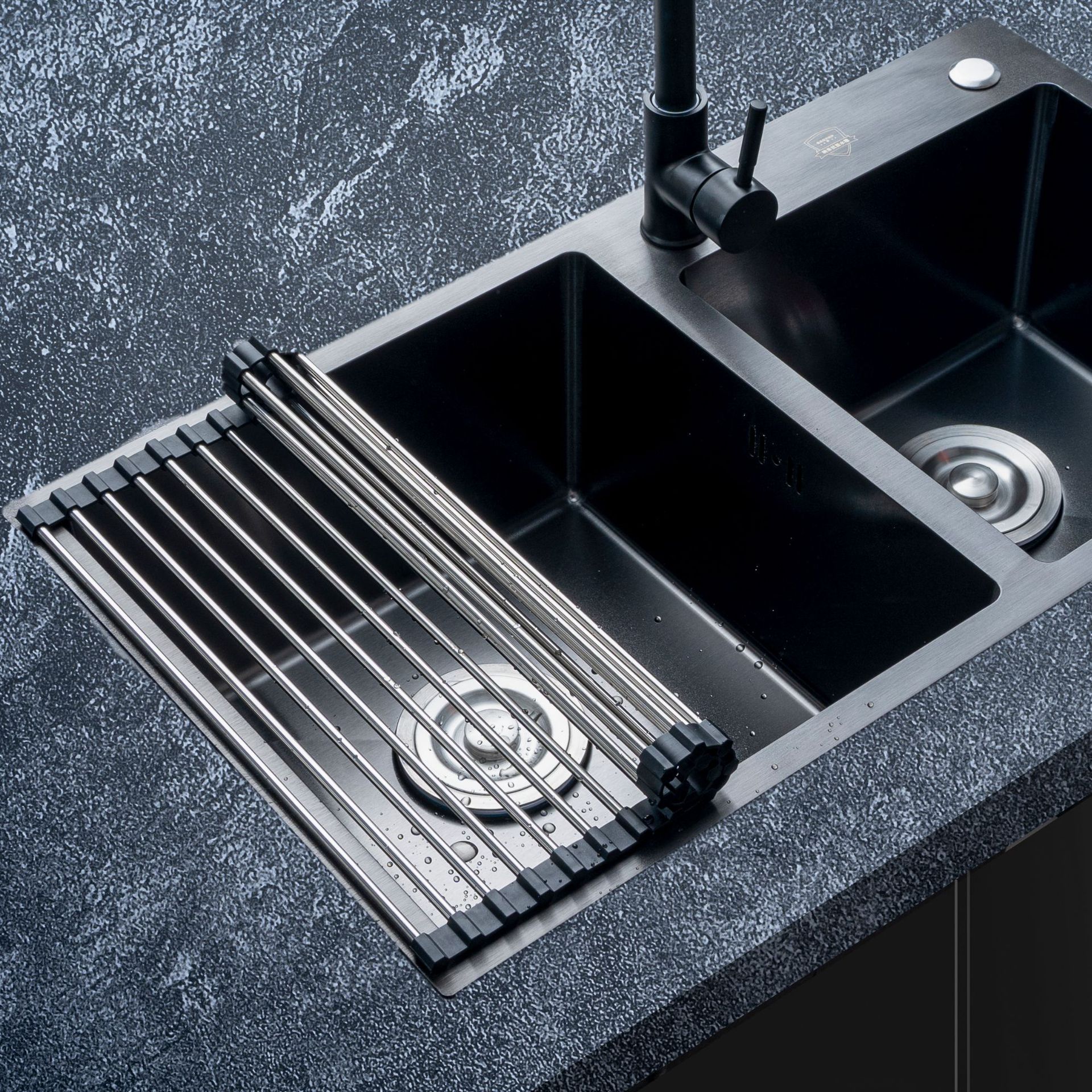 Kệ, giá, vỉ inox co giãn có thể xếp gọn bằng inox, gác bồn rửa chén , để chậu rửa bát đa năng size 22 * 47 cm