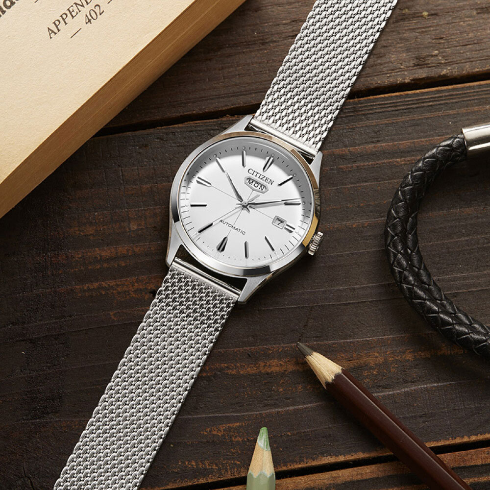 Đồng Hồ Citizen C7 Dây Thép Không Gỉ NH8390-89A - Mặt Trắng