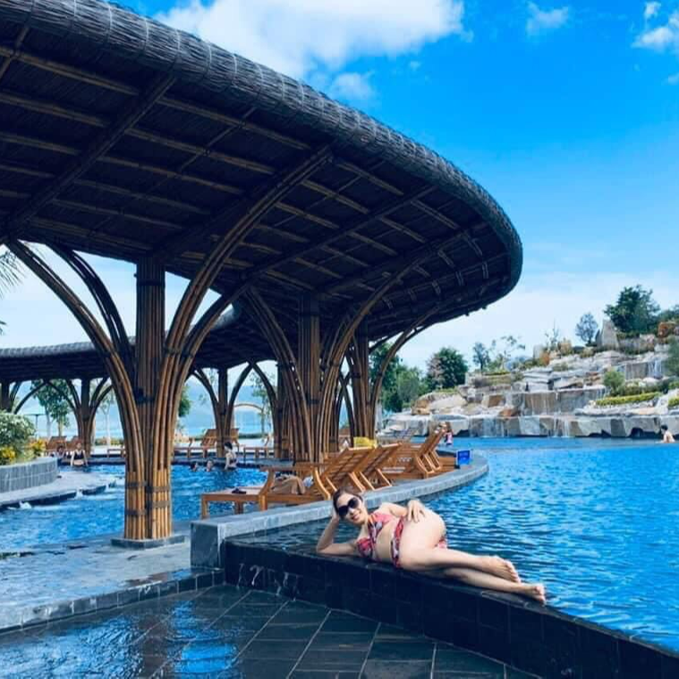 Vé Tắm Bùn Hòn Tằm & Tắm Biển. Bao Gồm Ăn Trưa- Merperle Hòn Tằm Resort Nha Trang 5*.