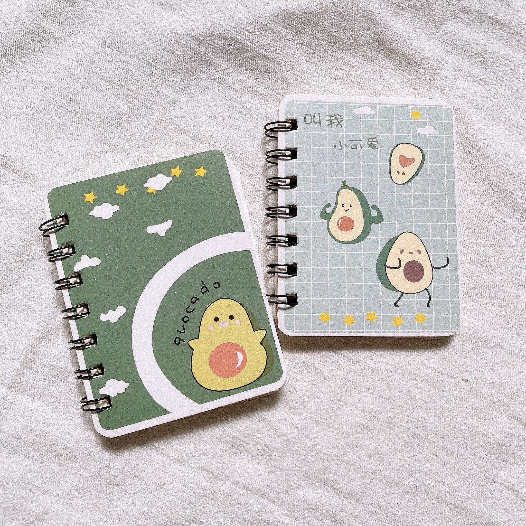COMBO 2 SỔ TAY MINI GÁY LÒ XO, HÌNH QUẢ BƠ AVOCADO XINH XẮN