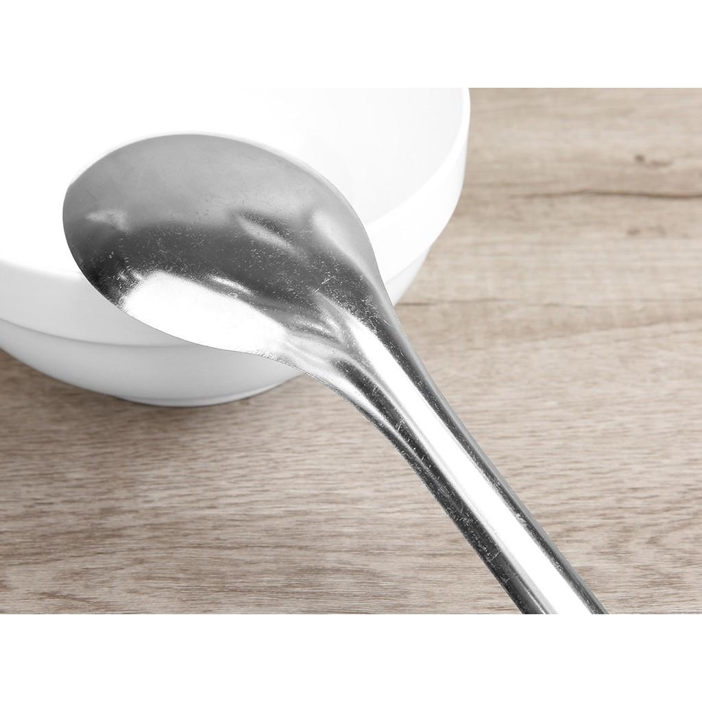 Vá múc canh và múc cơm inox cao cấp chất liệu inox sáng bóng, bền bỉ, hạn chế rỉ sét.
