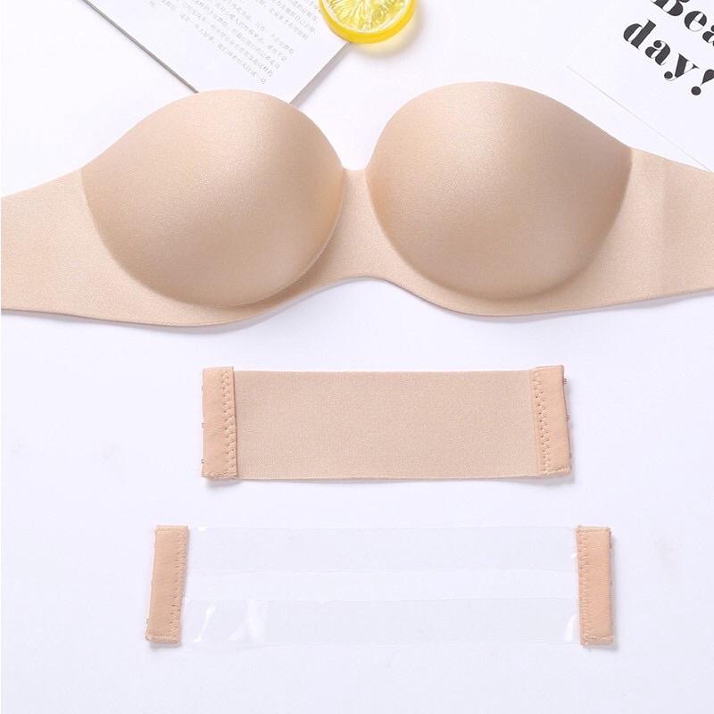 Áo Ngực không dây quai trong phối đồ hở lưng