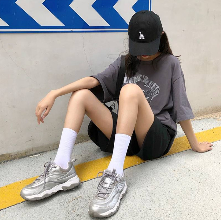 Set 5 Đôi Tất Cao Cổ Unisex Bèo Nhún Gân Tăm Style Thanh Lịch