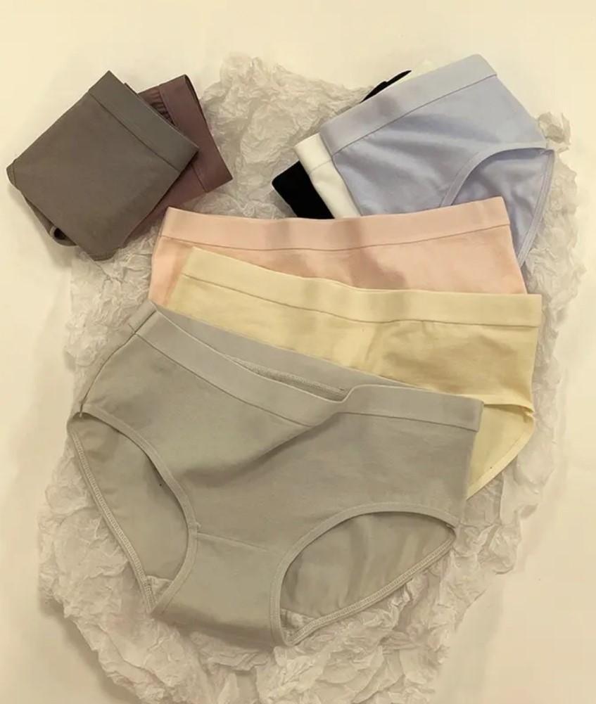 Quần lót nữ cotton trơn cao.cấp, có 8 màu để lựa chọn, chất vải dày dặn ôm dáng, kháng khuẩn thoáng khí, thấm hút mồ hôi cực tốt Women Đen - Trắng