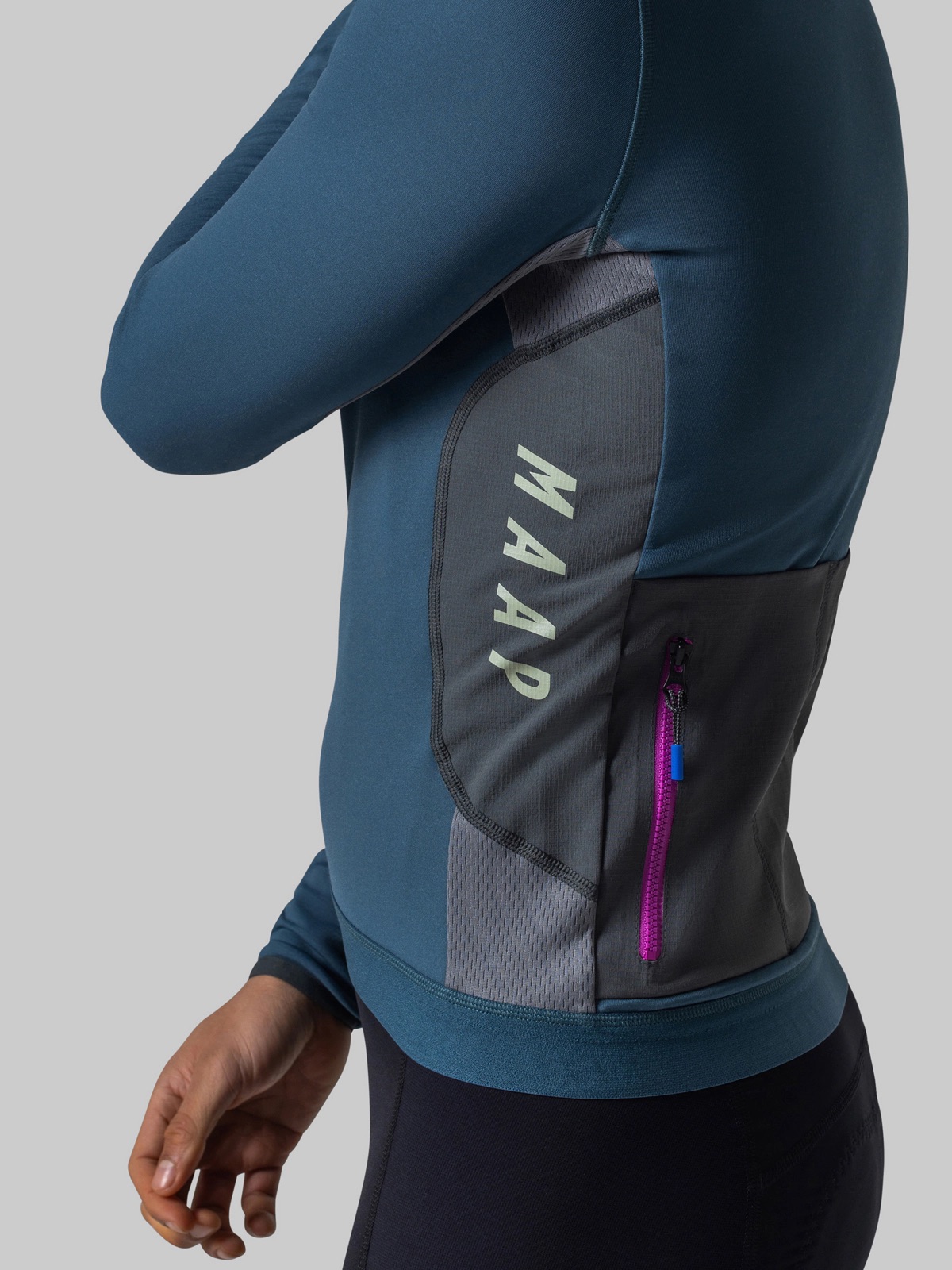 Áo Thể Thao Đạp Xe Nam MAAP Alt_Road LS Jersey - Màu Stargazer
