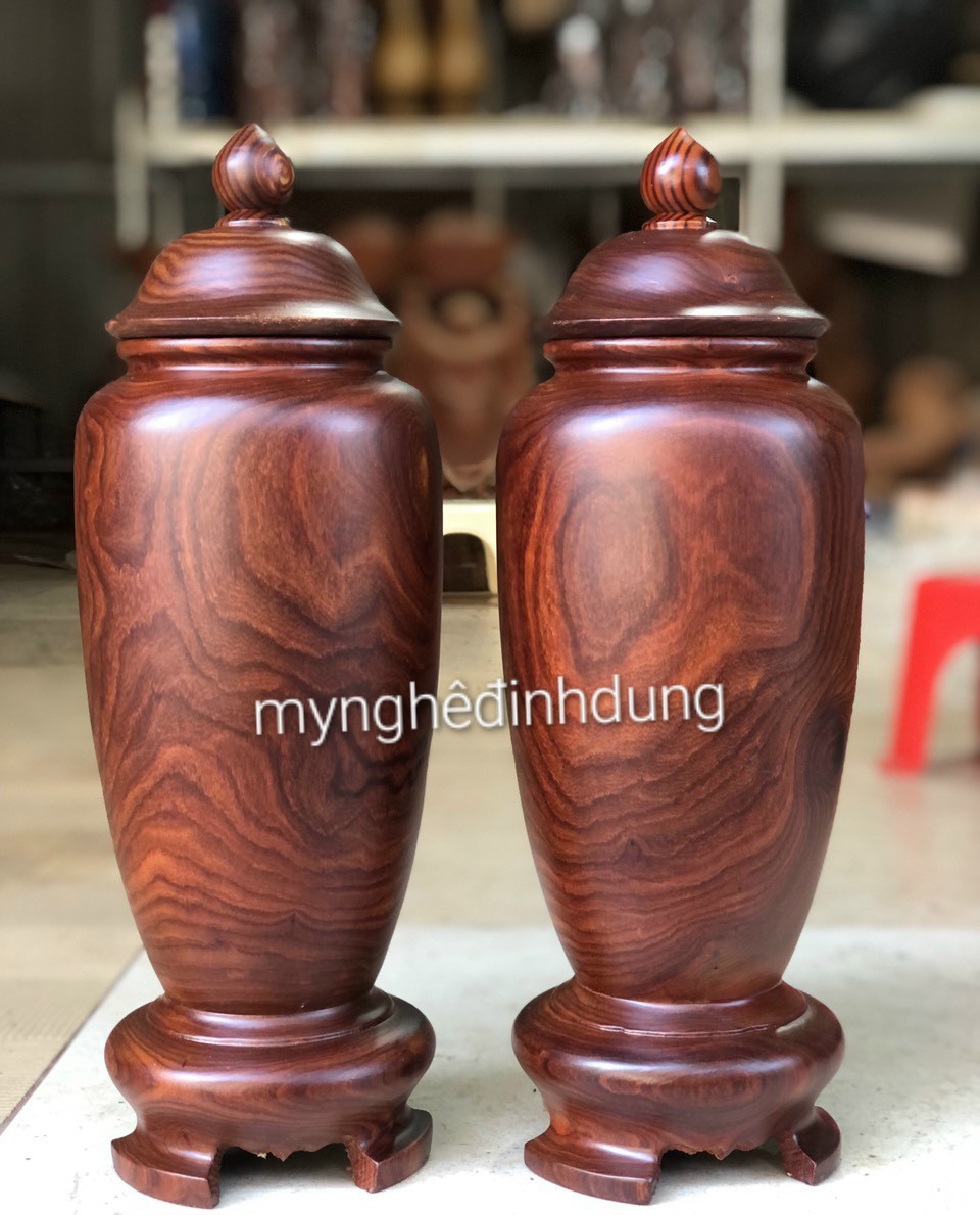 CẶP BÌNH CHÓE PHONG THỦY HÚT  TÀI LỘC BẰNG GỖ TRẮC KT CAO 38×14CM