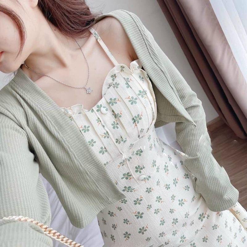 Set Váy Hoa 2 Dây Kèm Áo Khoác Cardigan Len Xốp Hot Hit