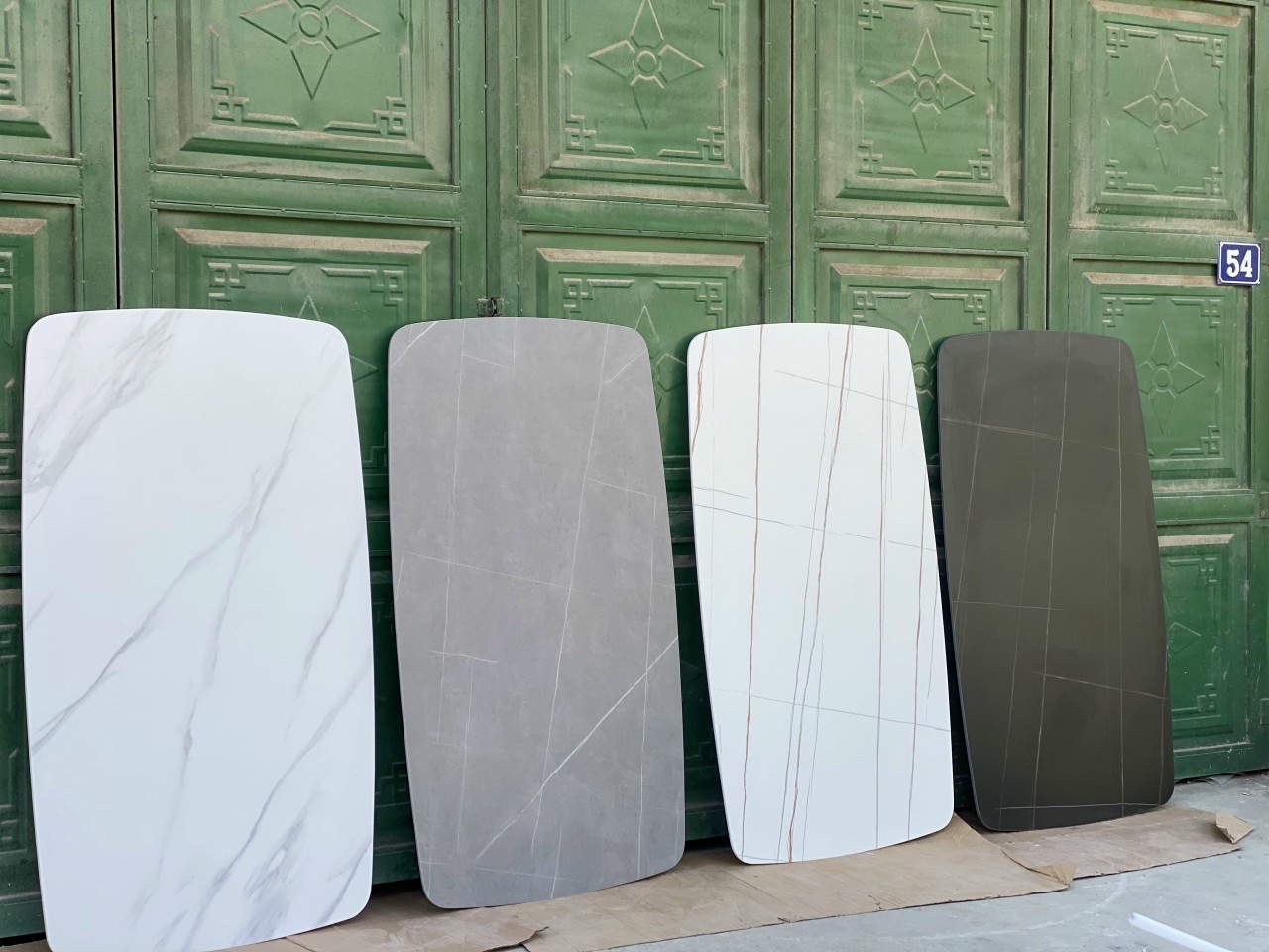 Bộ bàn ăn mặt đá phiến Ceramic kết hợp ghế Nordic sọc