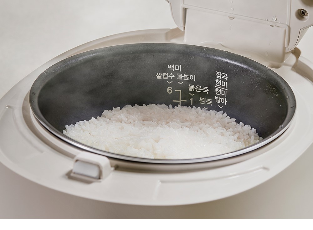 Nồi cơm điện Cuckoo 1.08L CR-0685GW - Lòng nồi chống dính - Hàng chính hãng